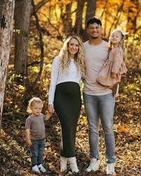 Brittany Mahomes' latest health update is causing alarm among her family and friends: Is her pregnancy at risk?