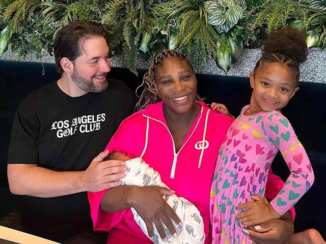 Breaking News: At 45, retired tennis legend Venus Williams joyfully welcomes her first baby with her fiancé, celebrating a beautiful new chapter after four years of engagement and some fans say…See more