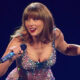 "The ethical billionaire" - Fans react as an Eras Tour crew member shares Taylor Swift's handwritten note to him which came with a $100,000 bonus